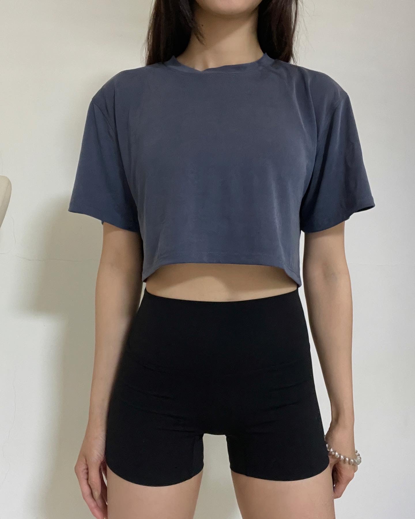 SWEAT WEATHER CROP T