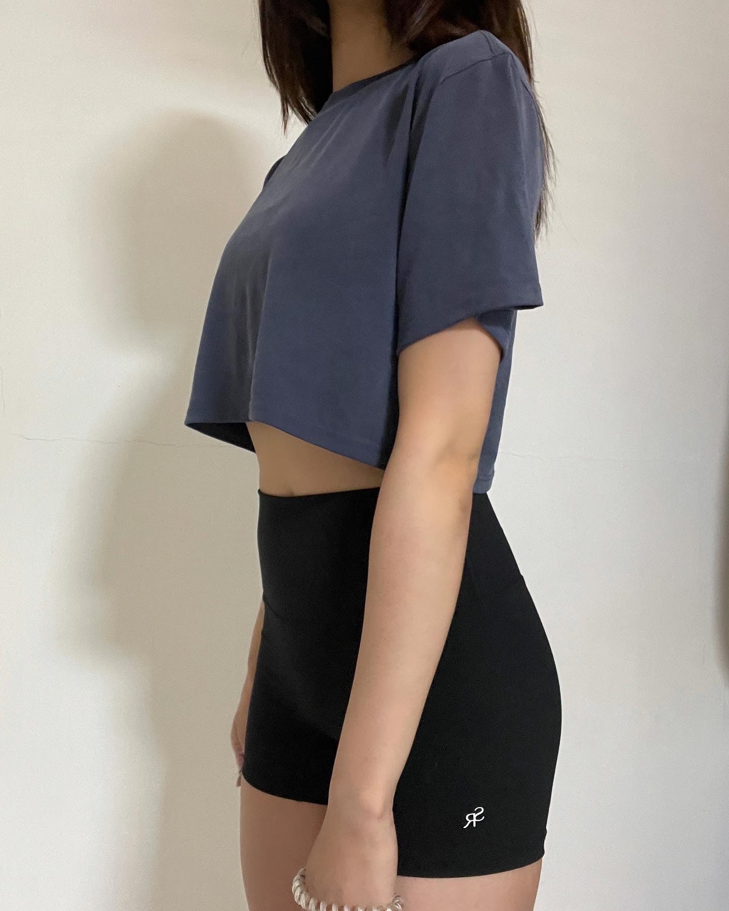 SWEAT WEATHER CROP T