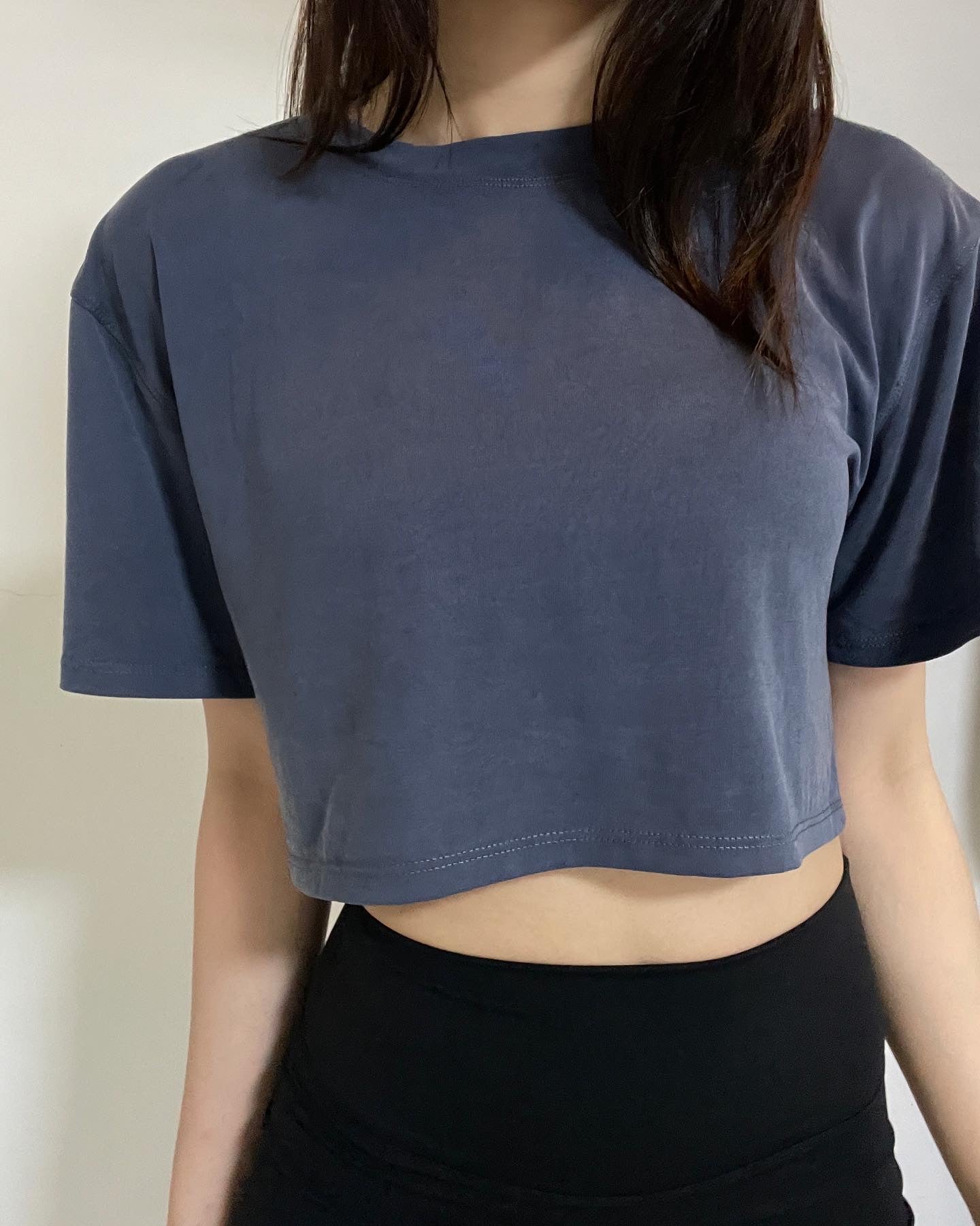 SWEAT WEATHER CROP T